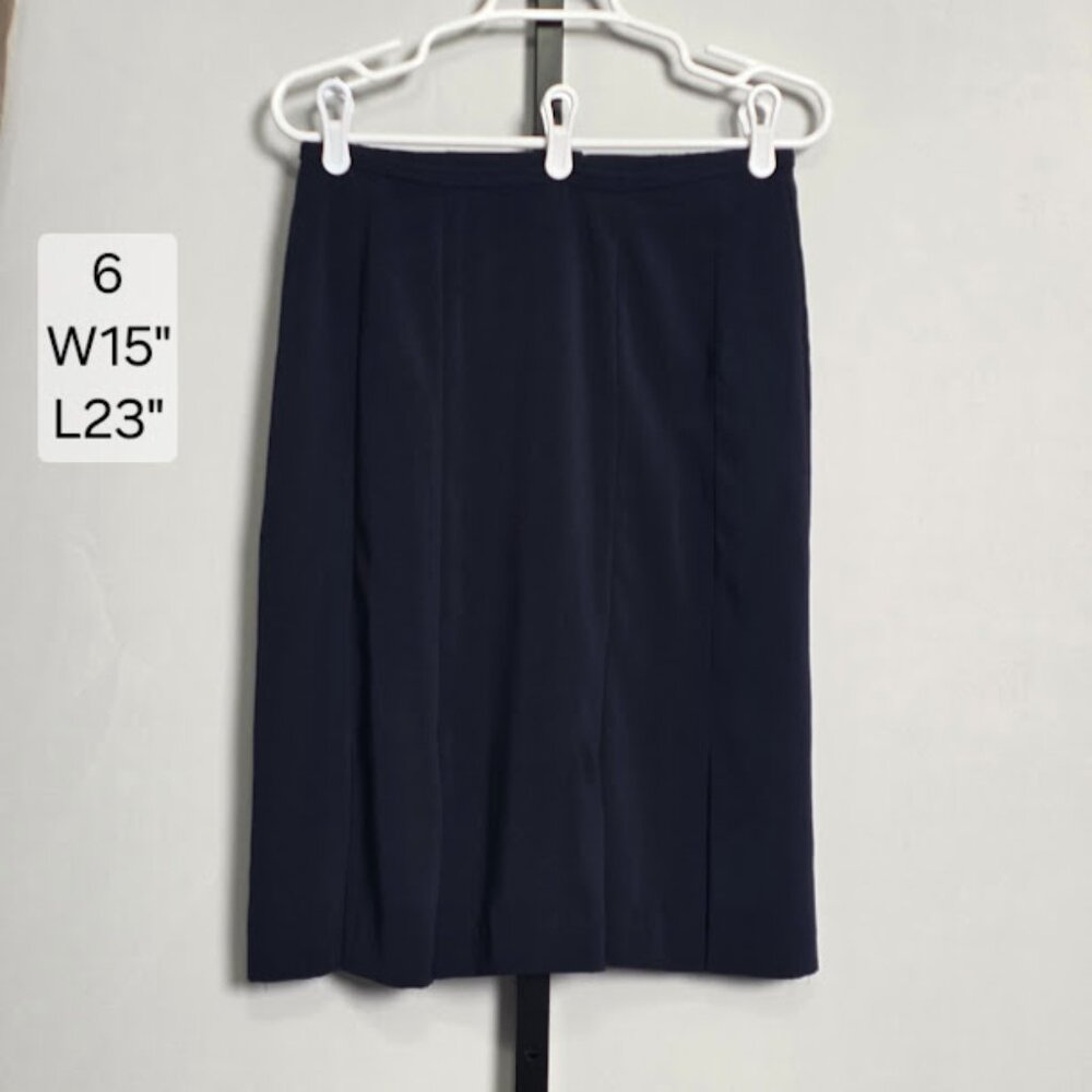 Norton McNaughton Skirt Women's 6 Navy Blue Paneled A-Line Knee Length Career